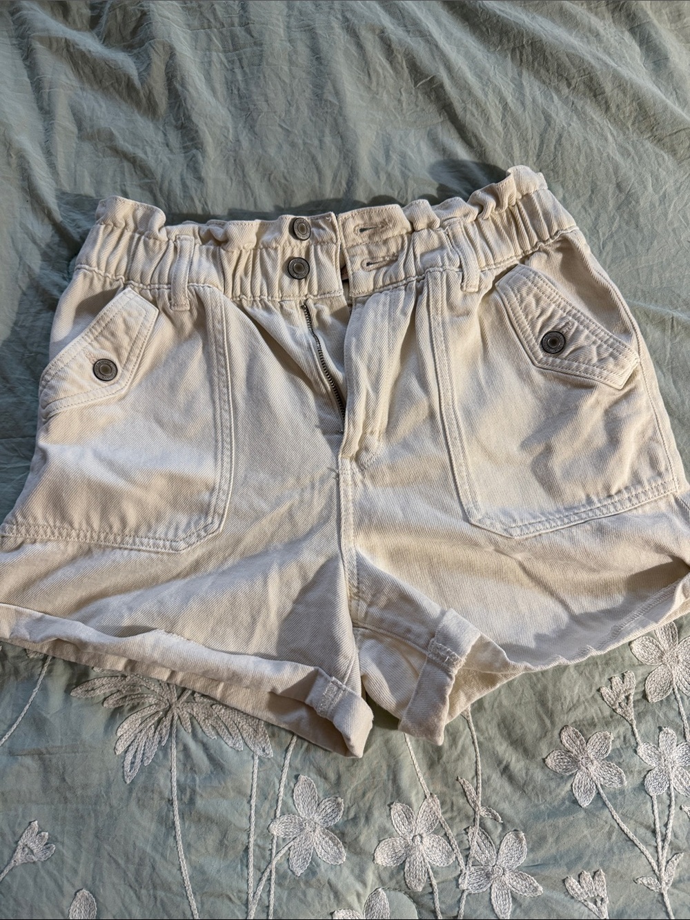 SO Cream High-Waist Elastic Paperbag Shorts